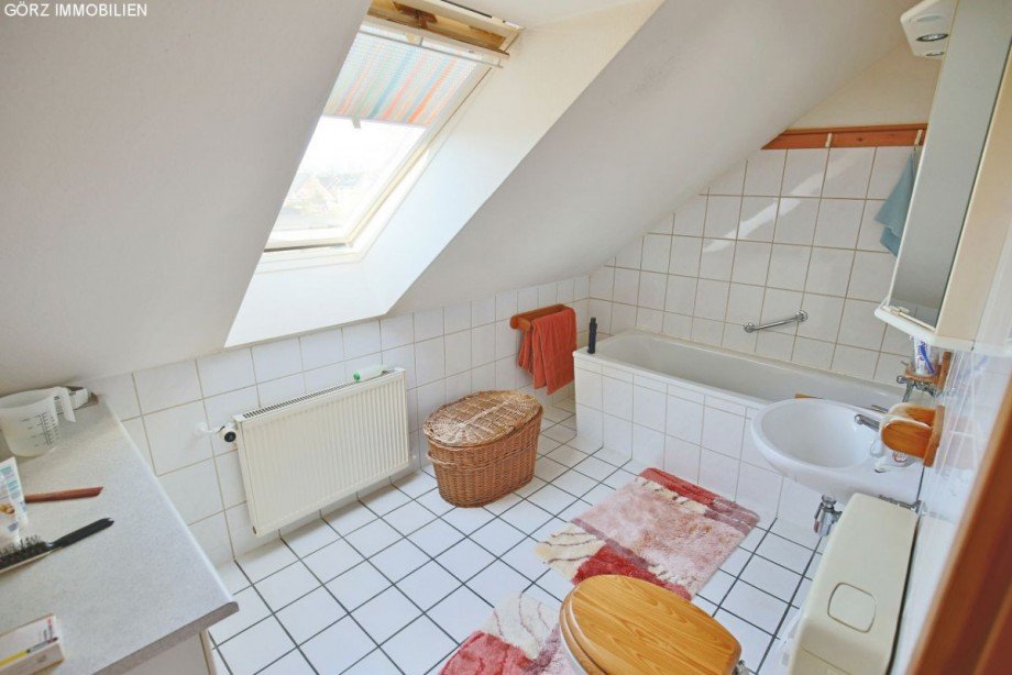 Vollbad im Obergeschoss Reihenendhaus Barmstedt