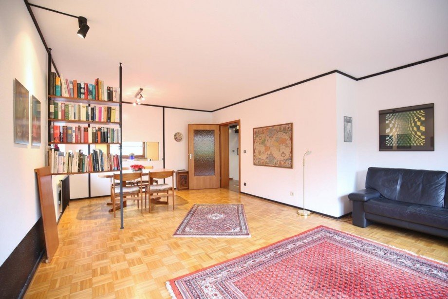 Wohnzimmer mit Essecke Einfamilienhaus Norderstedt