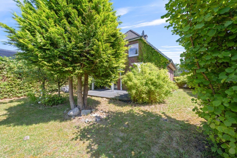 Gartenansicht Einfamilienhaus Quickborn