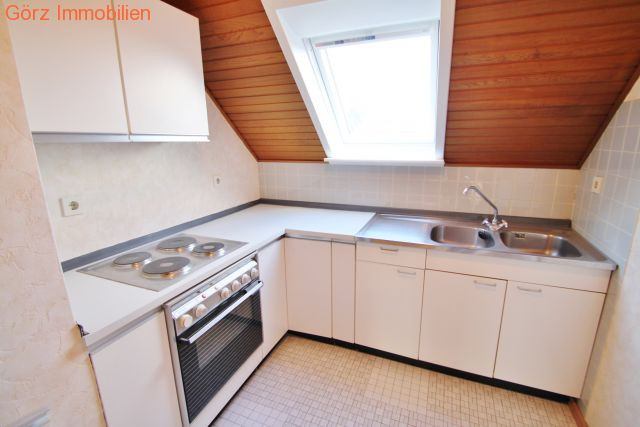 kleine, �ltere K�che im OG Einfamilienhaus Ellerau