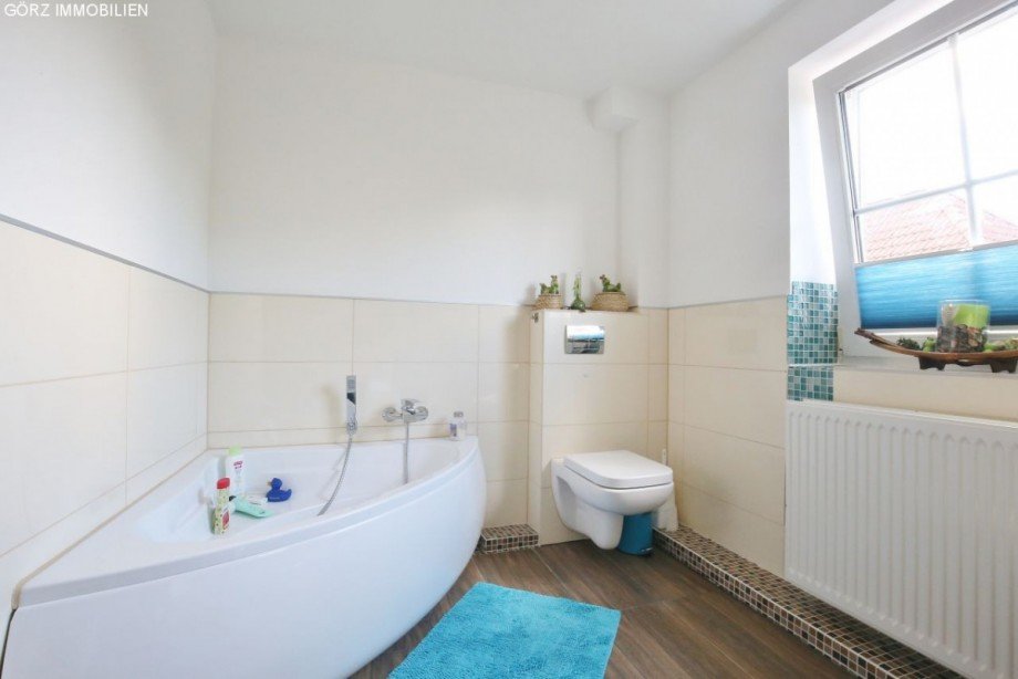 Eckbadewanne Doppelhaush�lfte Norderstedt