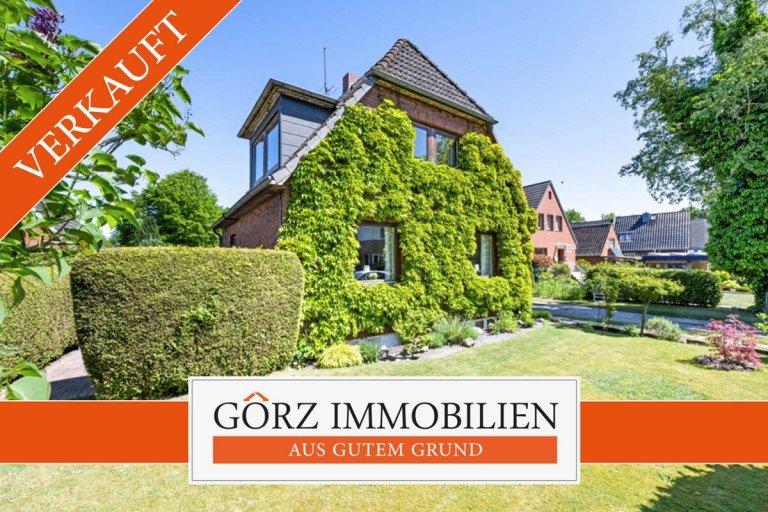  Norderstedt Einfamilienhaus *VERKAUFT* Viel Raum f�r Ideen - Rotklinkerhaus mit Gartenparadies, m�glicher Einliegerwohnung und 3 Garagen