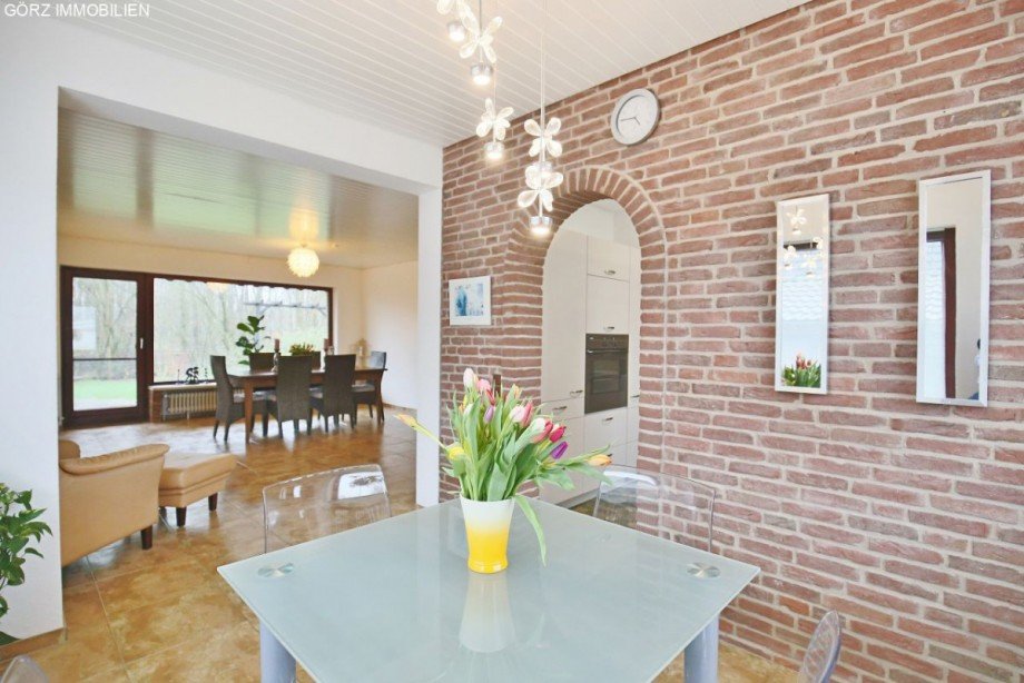 Esszimmer, Blick ins WZ Einfamilienhaus Elmenhorst
