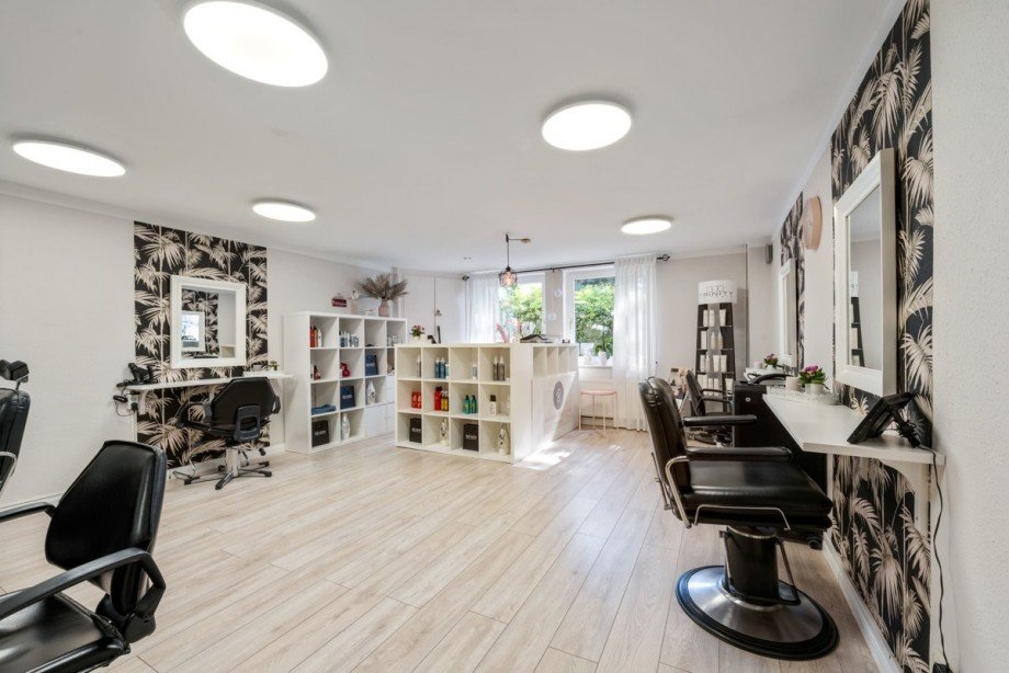  Wohn- / Gesch�ftshaus Quickborn