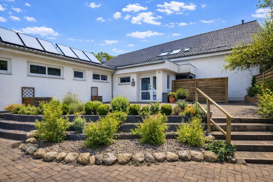 Sch�ner Eingang Gastronomie Elmenhorst