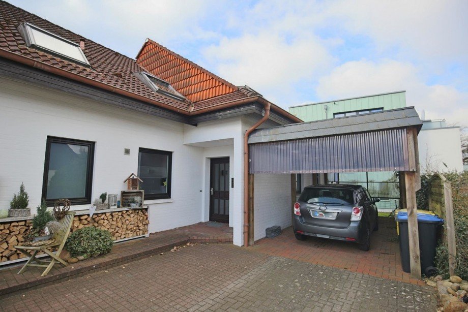 Eingang-Carport Reiheneckhaus Norderstedt