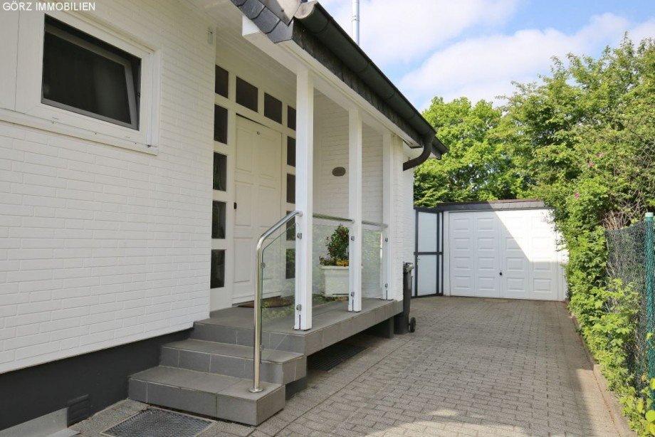 elektrische Garage Einfamilienhaus Pinneberg
