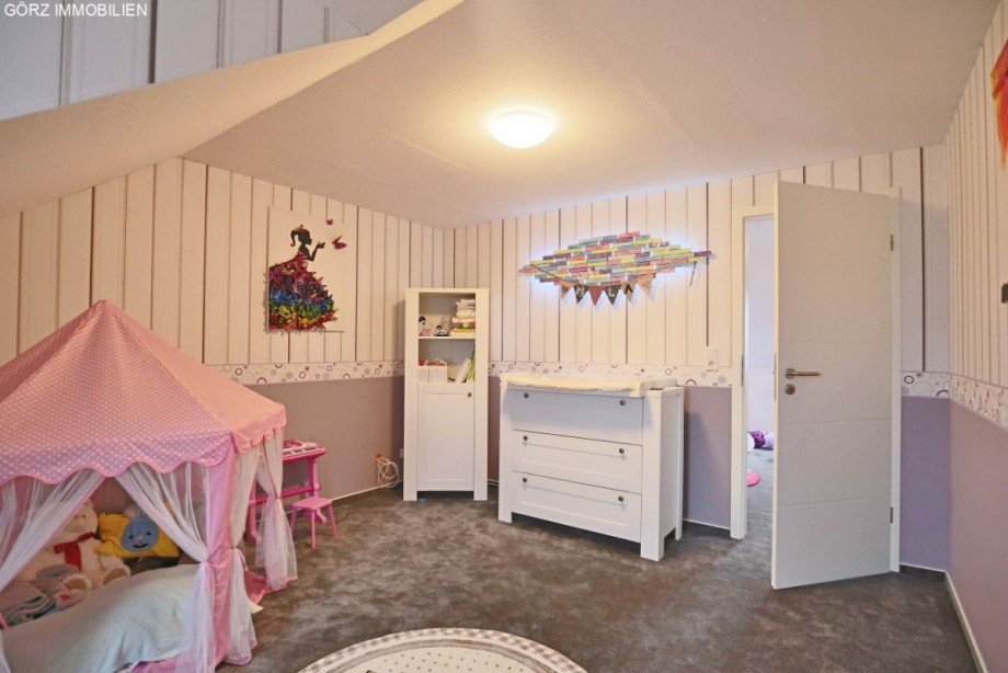 traumhaftes Kinderzimmer Reihenmittelhaus Kaltenkirchen