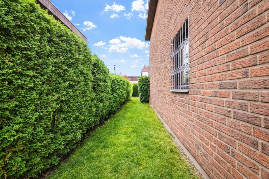 Raum um das Haus Reihenendhaus Henstedt-Ulzburg