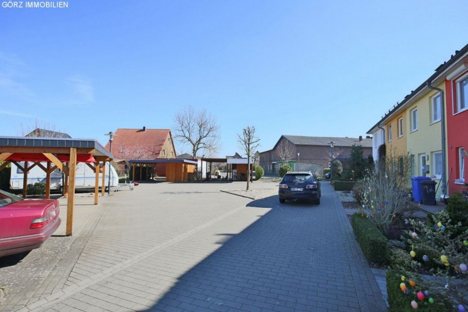 Ruhige Stra�e - hier k�nnen Ihre Kinder spielen Reihenhaus Barmstedt