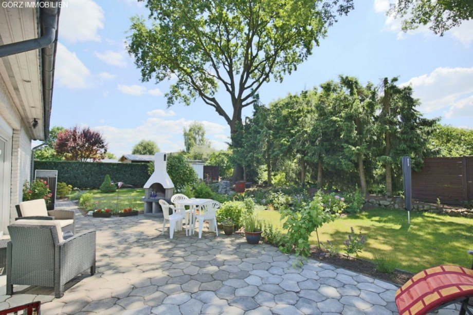 gro�z�gige Terrasse Einfamilienhaus Kaltenkirchen