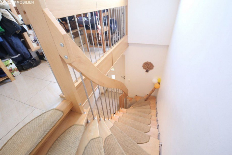 Treppe zur Wohnung Maisonettewohnung Elmshorn