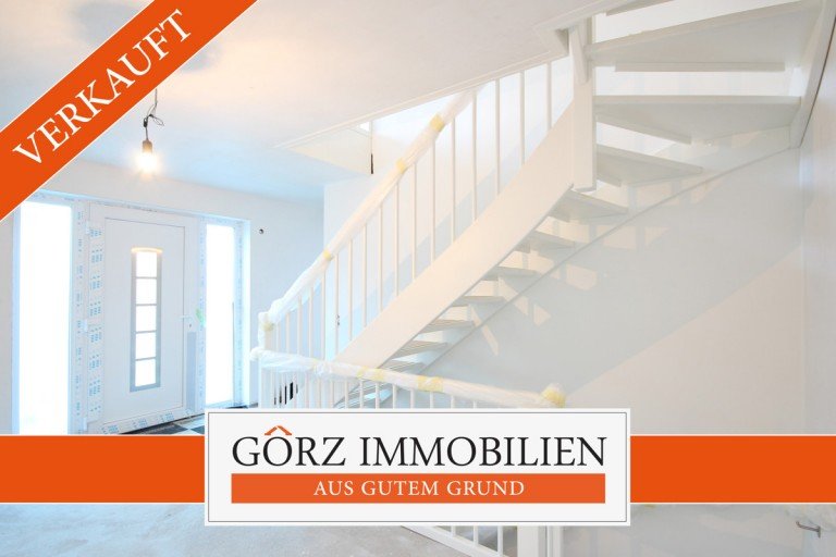 VERKAUFT Schenefeld Einfamilienhaus *VERKAUFT* PREMIUM-EINFAMILIENHAUS mit 7 Zimmern und über 3 m hohen Decken am Waldrand.