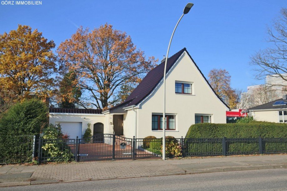  Einfamilienhaus Halstenbek