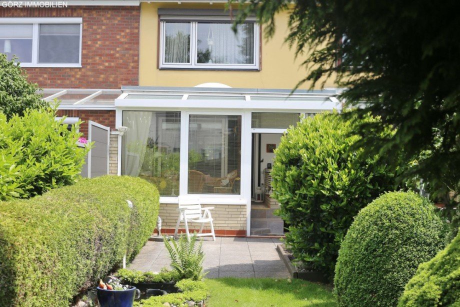 geschlossene Terrassen�berdachtung! Reihenmittelhaus Norderstedt