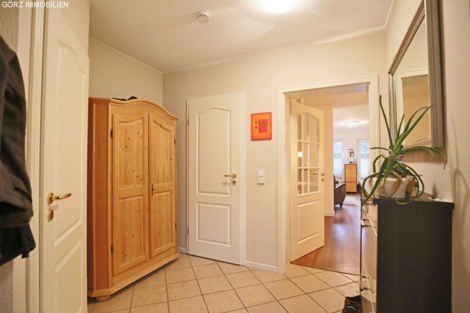 Gro�z�gige Diele Reihenmittelhaus Ellerau