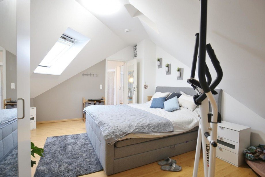 Schlafzimmer DG Maisonettewohnung Norderstedt