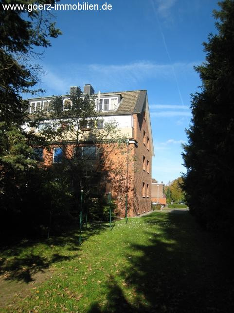 Seitenansicht Dachgeschosswohnung Norderstedt