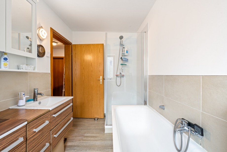 Vollbad OG Einfamilienhaus Henstedt-Ulzburg