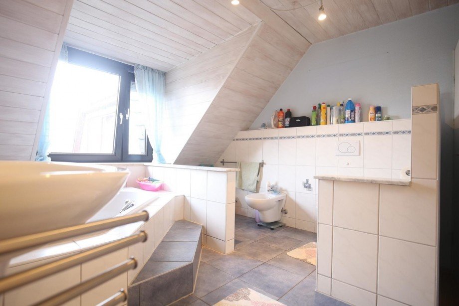 Vollbad Doppelhaush�lfte Quickborn