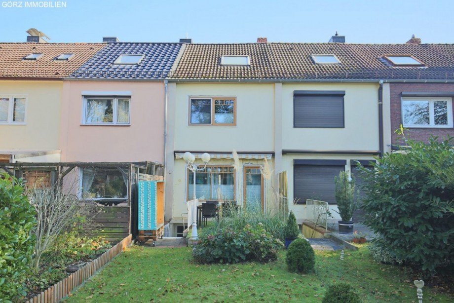Terrassenansicht Reihenhaus Norderstedt