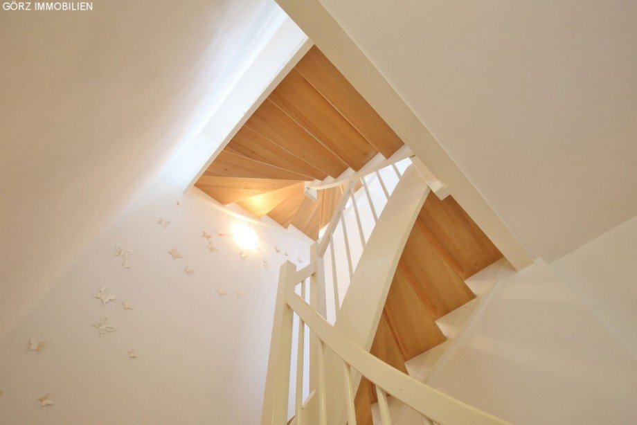 sch�ne Treppe Doppelhaush�lfte Quickborn-Heide