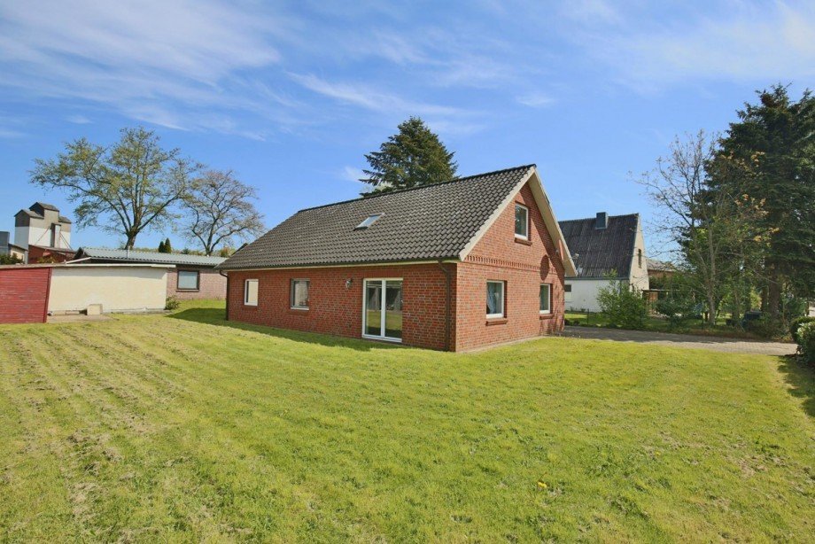 Gartenansicht Einfamilienhaus Brokstedt