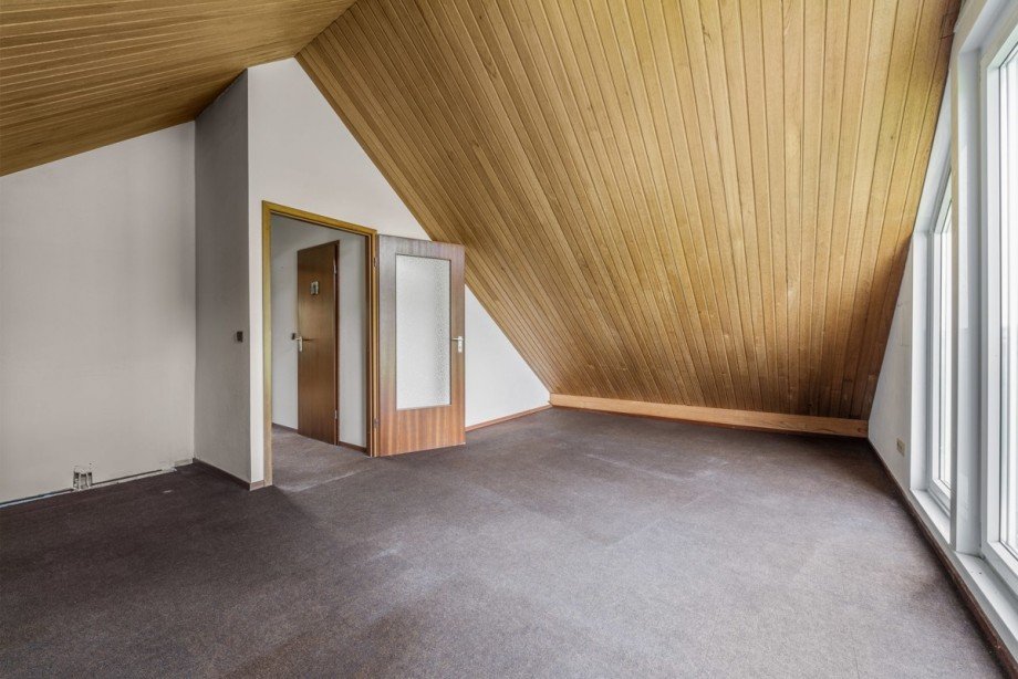 Zimmer 1 OG Einfamilienhaus Schmalfeld