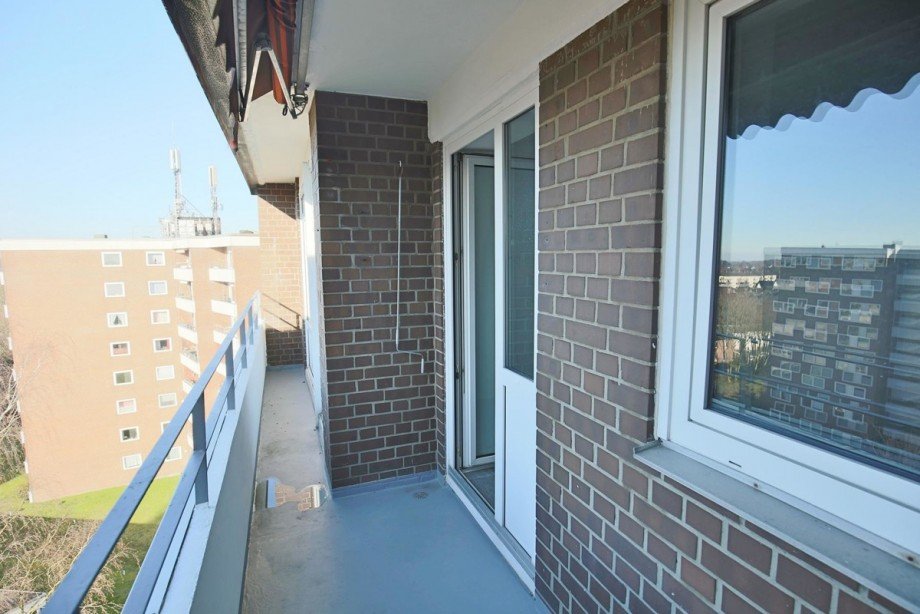 gro�er Balkon Etagenwohnung Barmstedt