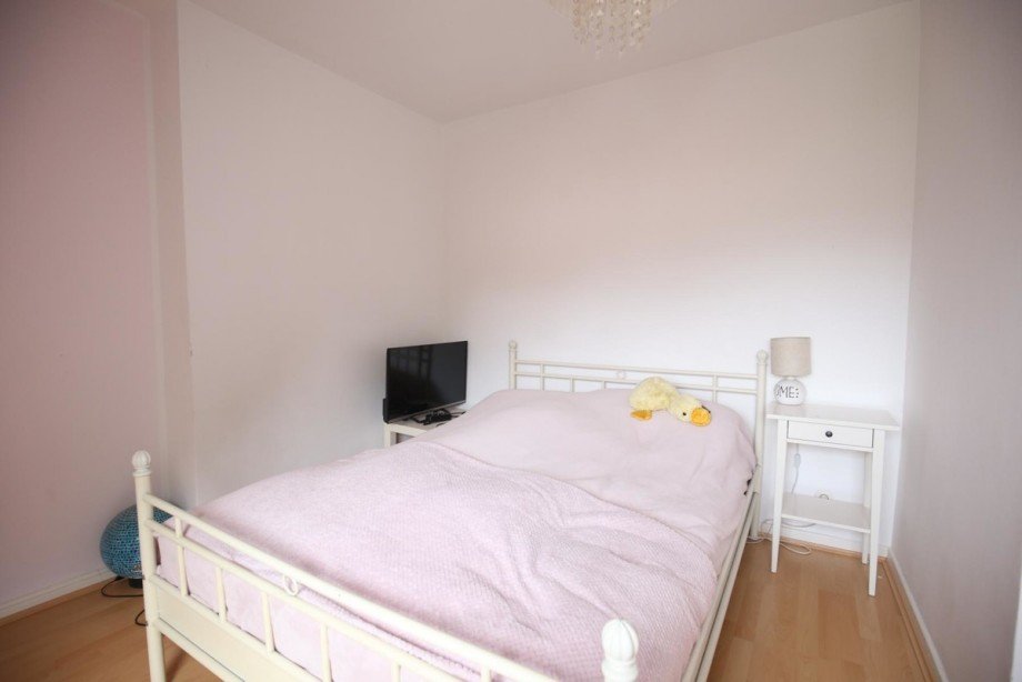 Kleines Zimmer Reihenmittelhaus Norderstedt