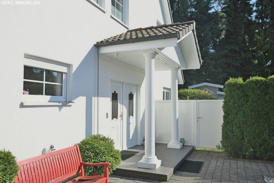 �berdachter Eingang Haus Quickborn-Heide