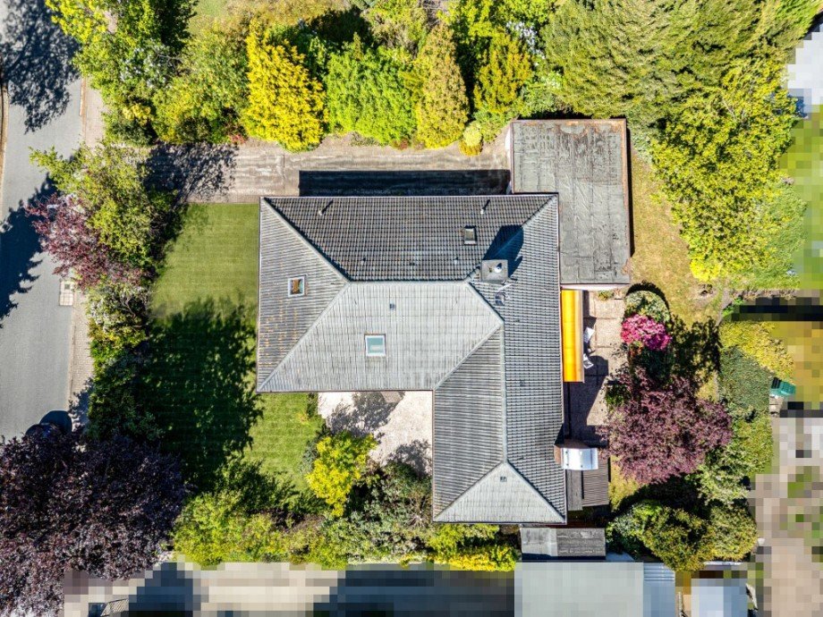S�d-West und S�d-Ost-Terrassen Einfamilienhaus Norderstedt / Glash�tte