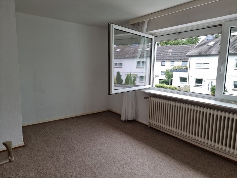 OG: Zimmer 2 Reihenhaus Rellingen