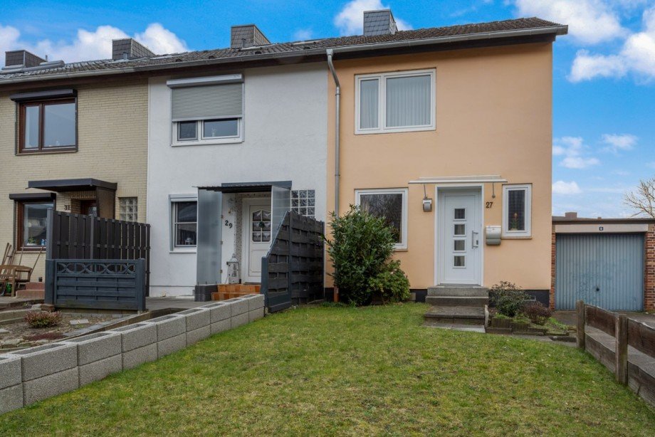 Herzlich Willkommen! Reihenendhaus Norderstedt