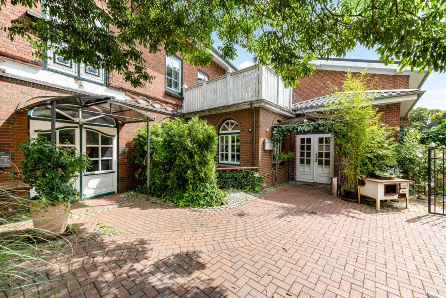  Gastronomie und Wohnung Oering