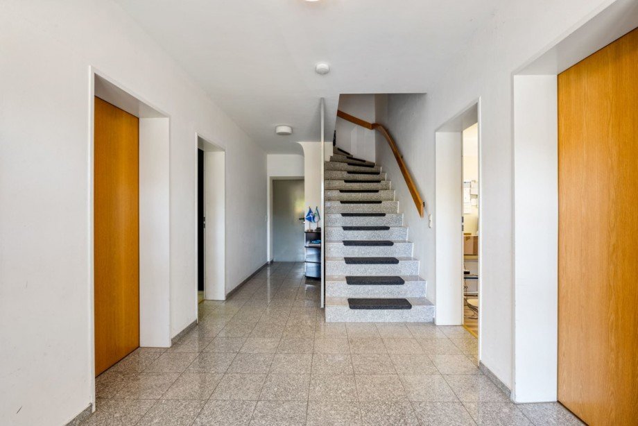 Flur EG Wohn- / Gesch�ftshaus Quickborn