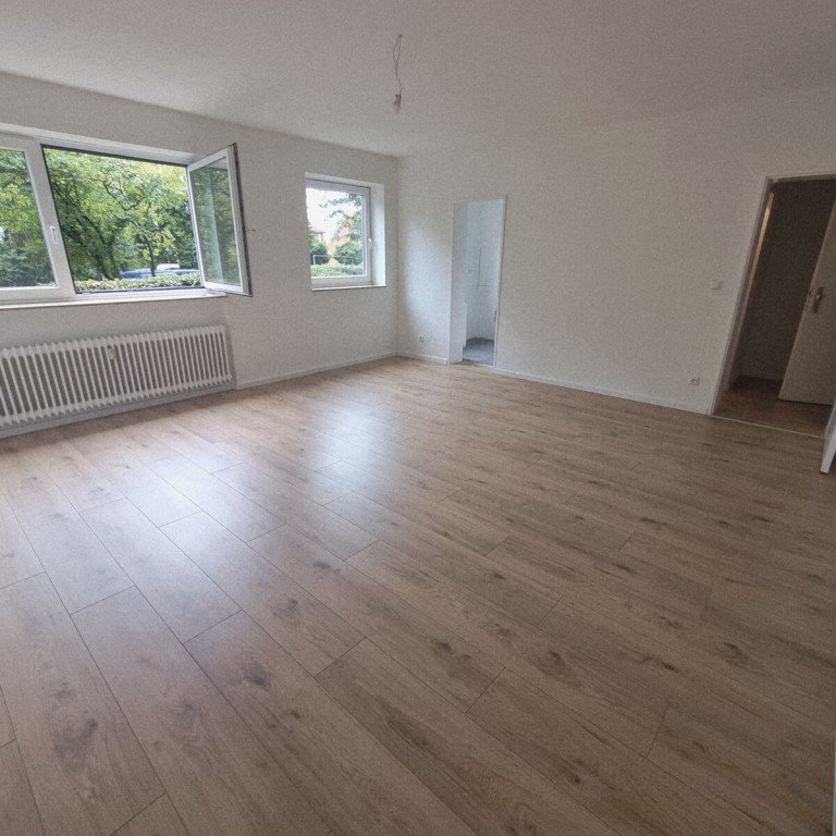 Zimmer Barmstedt Etagenwohnung Barmstedt - Begehrte Lage mit Aufzug! -Einzimmer-Wohnung ohne Balkon und ohne K�che