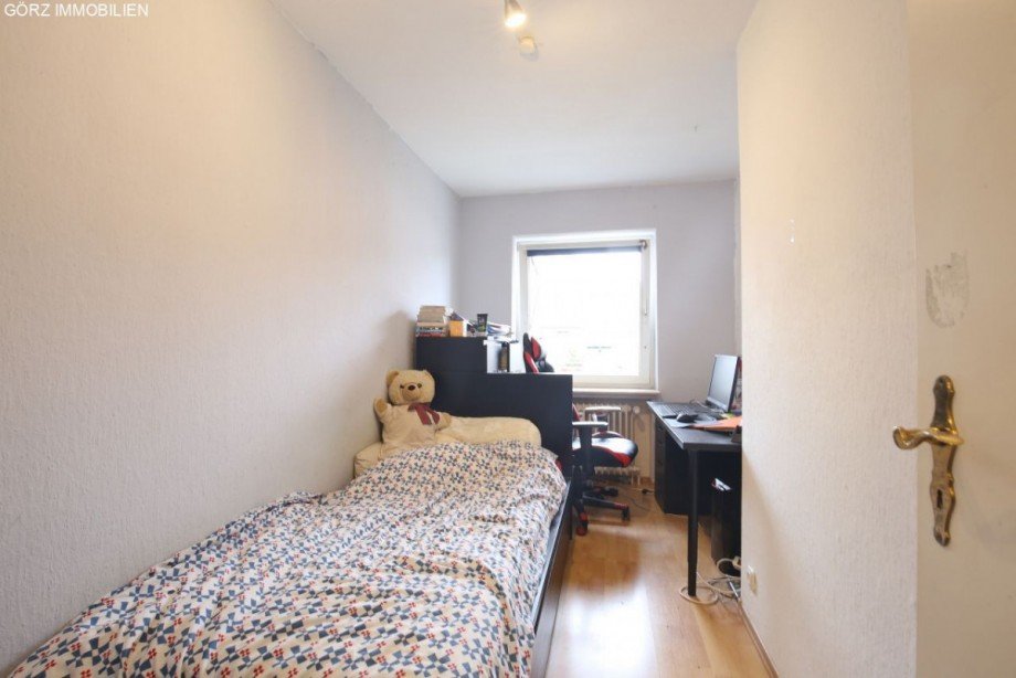 Halbes Zimmer Dachgeschosswohnung Norderstedt