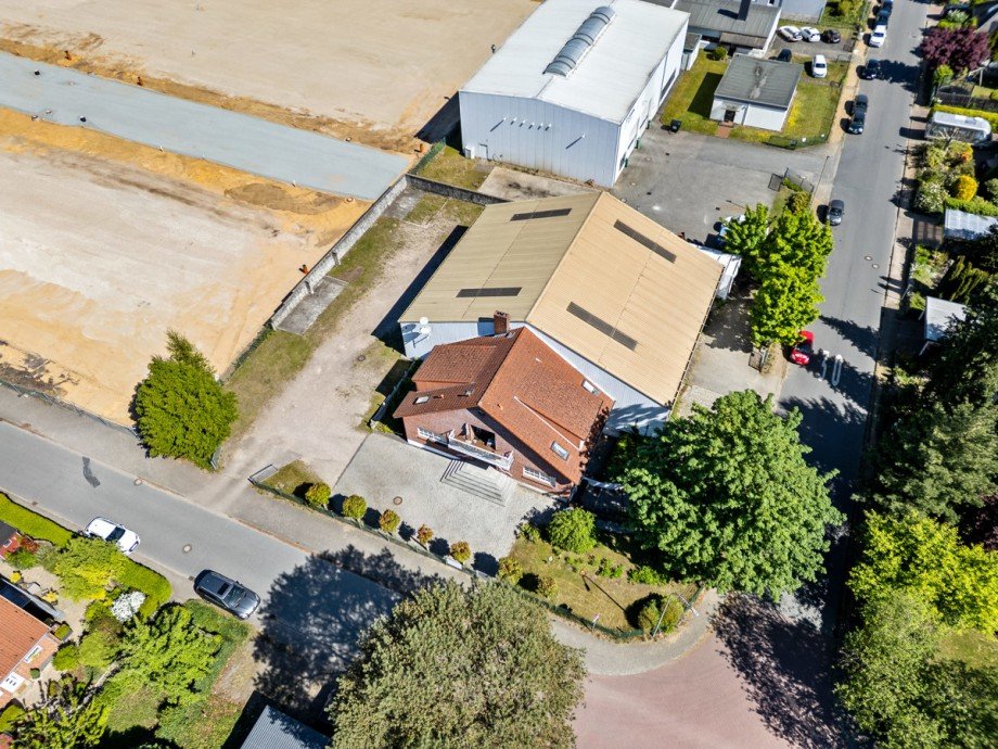  Wohn- / Gesch�ftshaus Quickborn