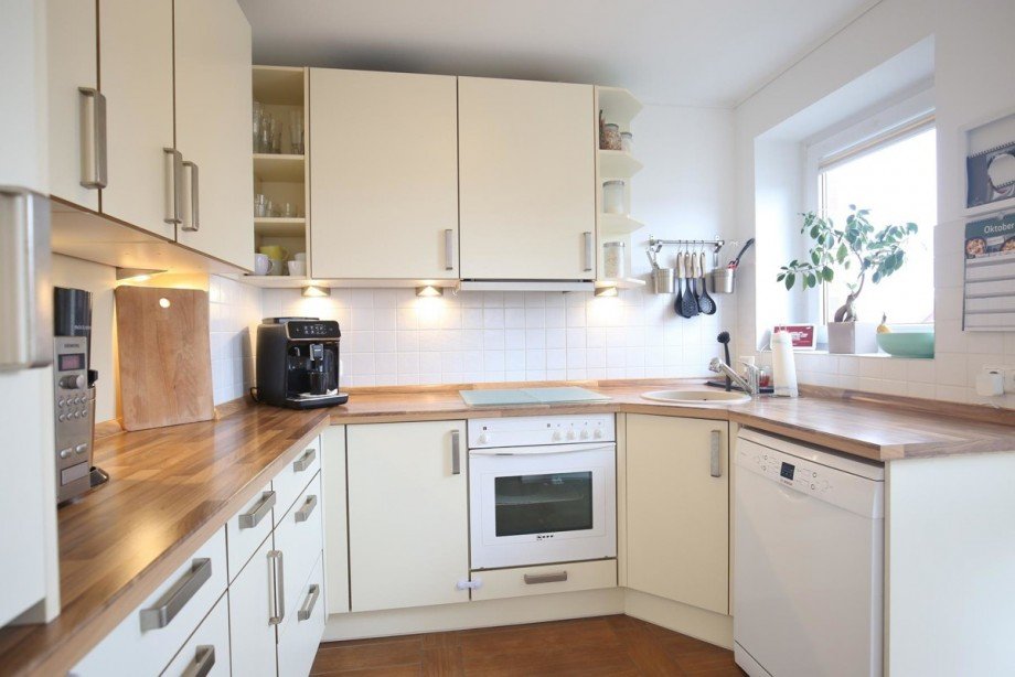 moderne Einbauk�che Maisonettewohnung Norderstedt
