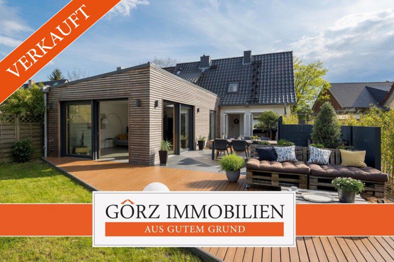 MC14512 Norderstedt Doppelhaush�lfte *VERKAUFT* Symbiose aus Alt & Neu - perfekt vereint. Kernsaniertes Haus mit Anbau in 1 A Lage
