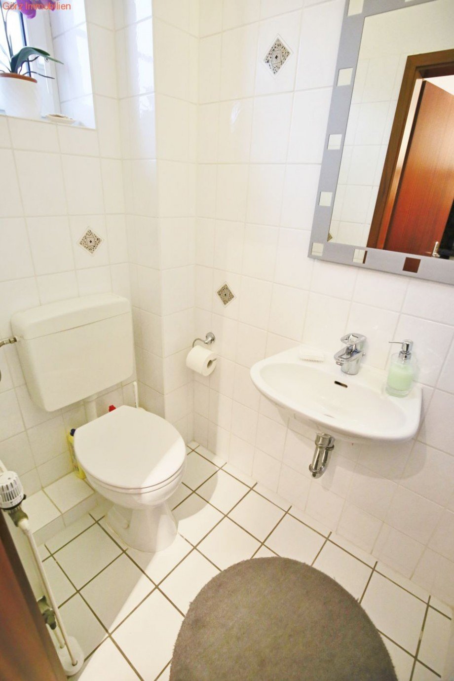 G�ste-WC im Erdgeschoss Doppelhaush�lfte Norderstedt