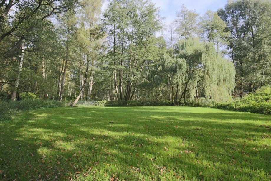 park�hnlicher Garten Haus Tangstedt