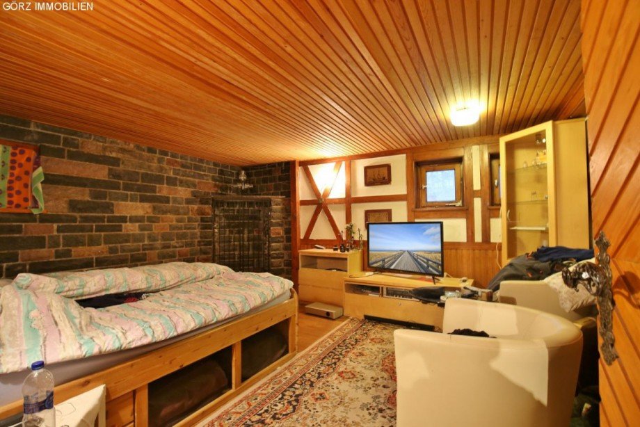 G�stezimmer im Keller Einfamilienhaus Quickborn-Heide