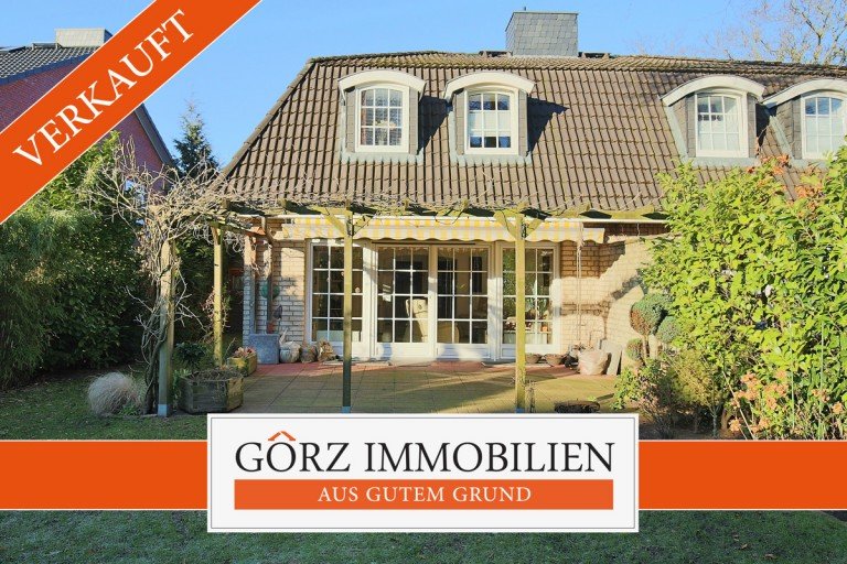VERKAUFT Norderstedt Doppelhaush�lfte *VERKAUFT* Tolle Doppelhaush�lfte mit Vollkeller u. 3 Stellpl�tzen -sehr ruhig gelegen.
