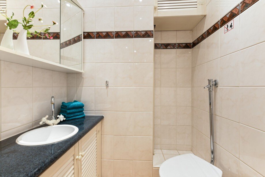 Toilette_EG Zweifamilienhaus Tangstedt