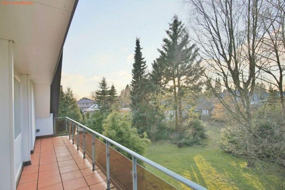 Blick vom Balkon Zweifamilienhaus Quickborn-Heide