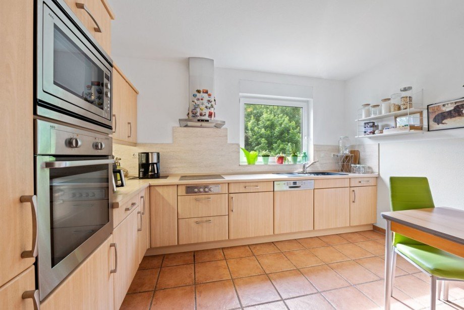 ger�umige Einbauk�che Einfamilienhaus Henstedt-Ulzburg