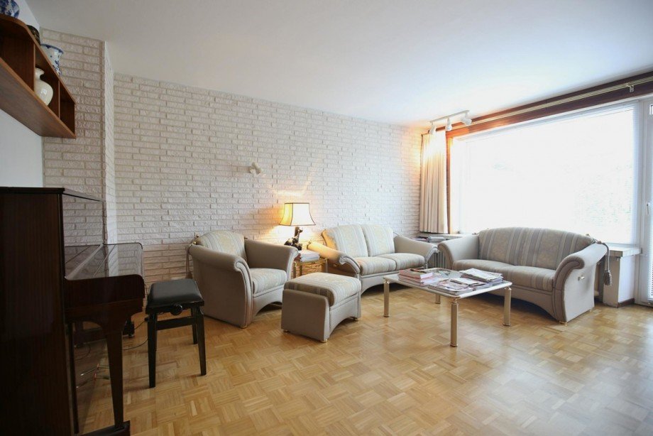Gro�es Wohnzimmer Reihenendhaus Norderstedt