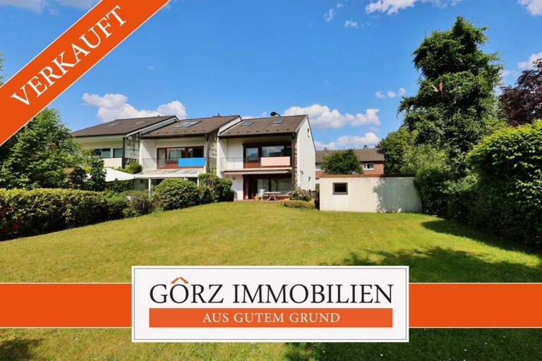  Norderstedt Reihenendhaus *VERKAUFT* �ber 225 m� Wohn-/Nutzfl�che! Reihenendhaus in Sackgassenlage mit gro�em Garten und Doppelgarage